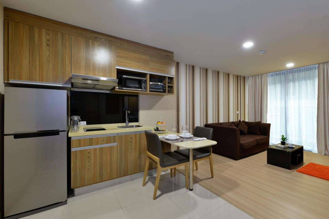 Ramada By Wyndham Ekamai Residences 3*