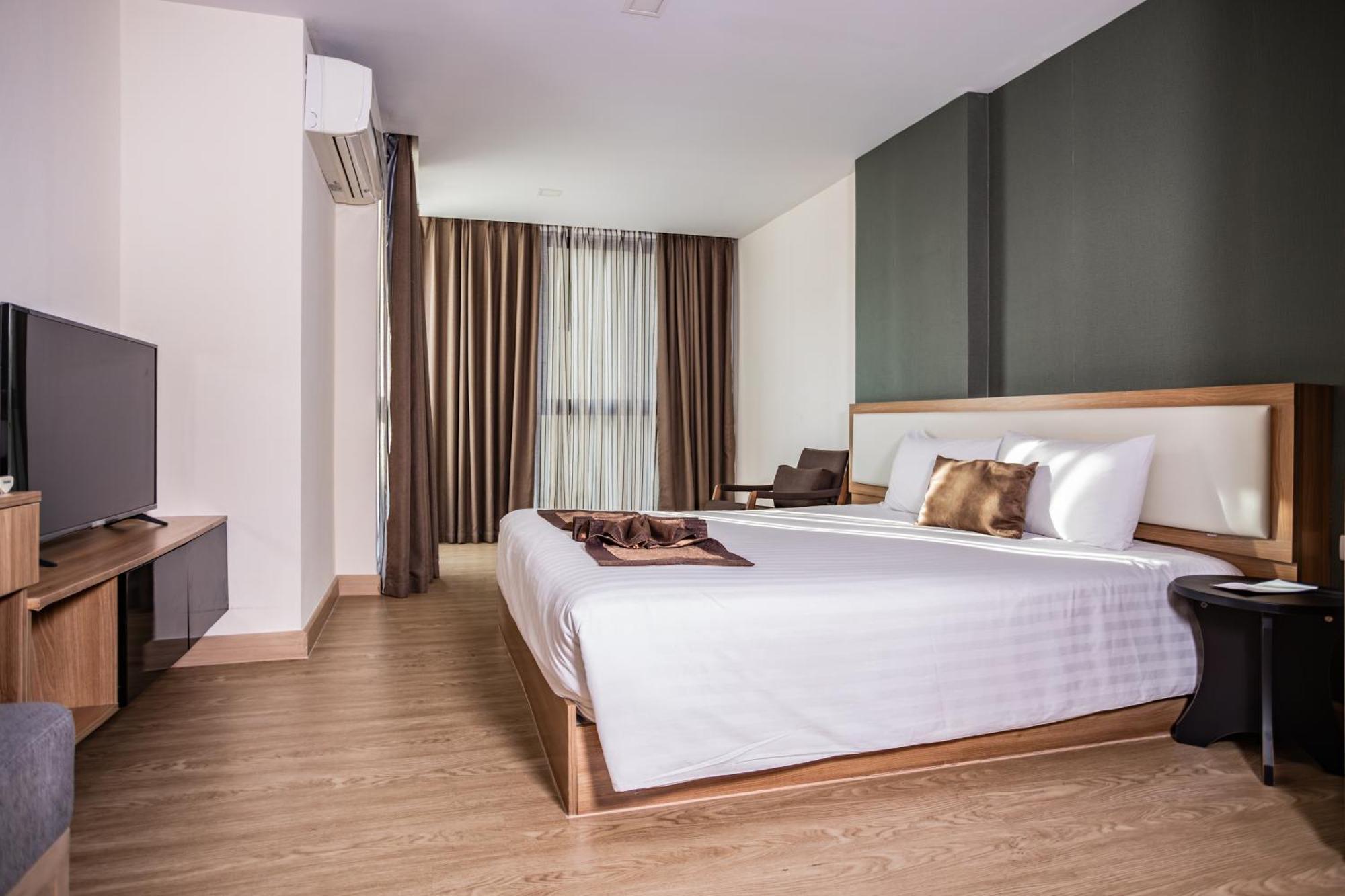 מלון דירות Ramada By Wyndham Ekamai Residences בנגקוק