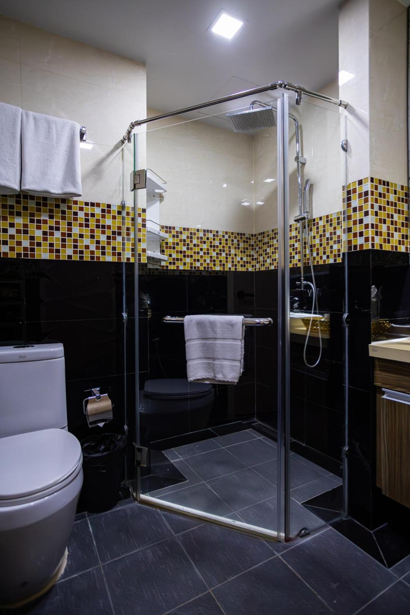 מלון דירות Ramada By Wyndham Ekamai Residences 3*