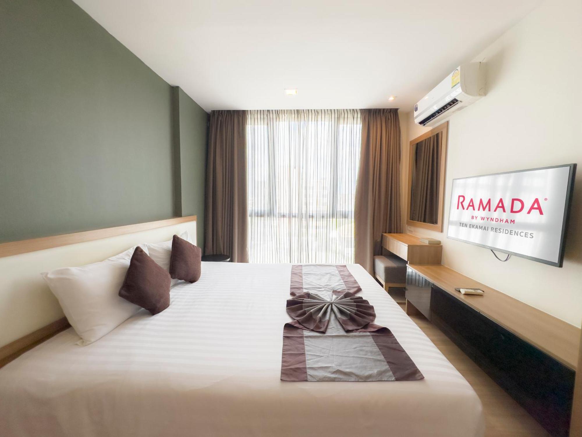 Ramada By Wyndham Ekamai Residences 3* בנגקוק