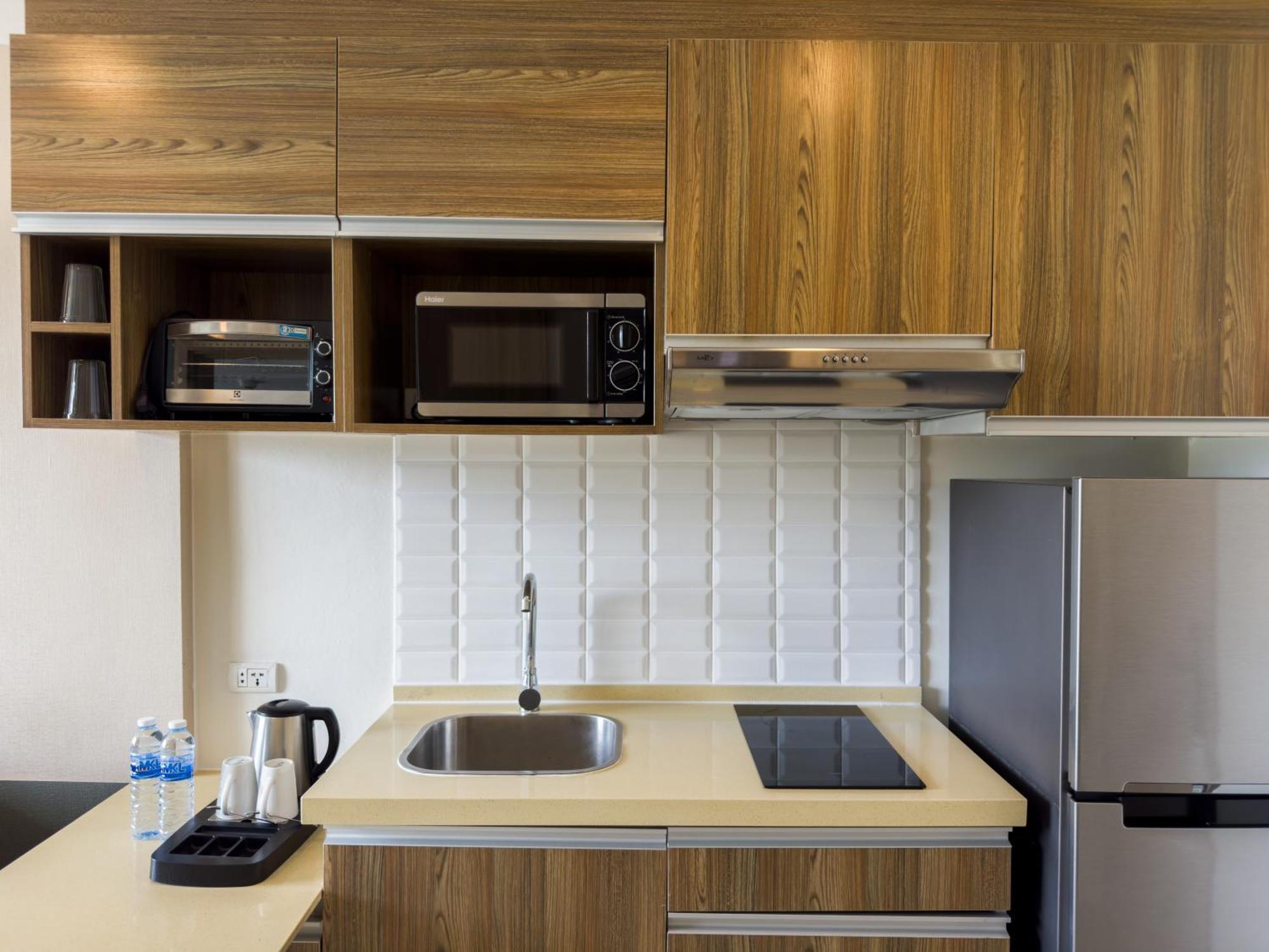 מלון דירות Ramada By Wyndham Ekamai Residences בנגקוק