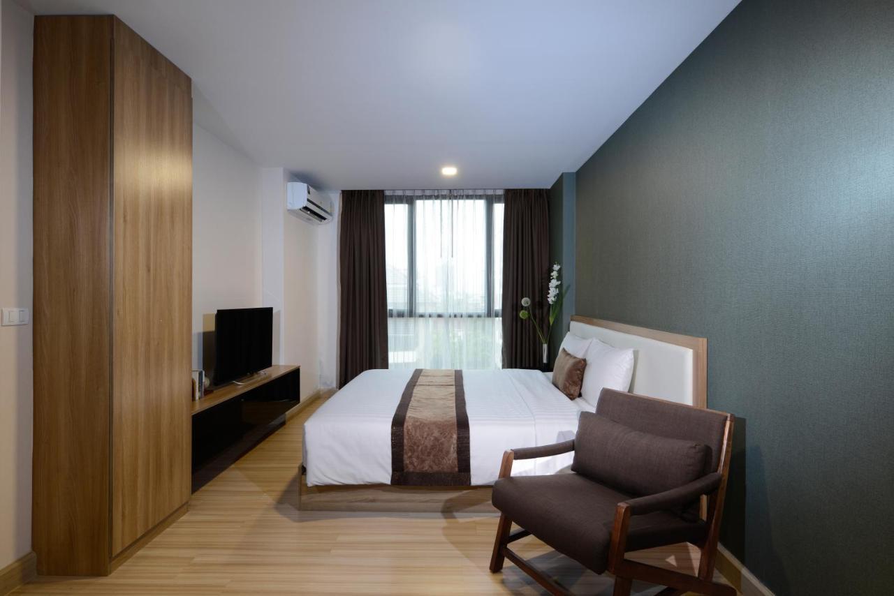 Aparthotel Ramada By Wyndham Ekamai Residences 3*