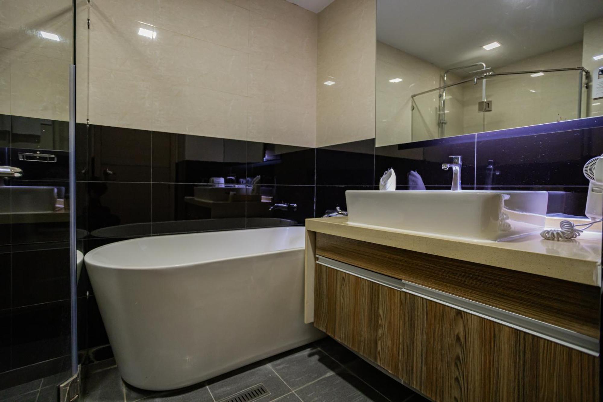 Ramada By Wyndham Ekamai Residences 3* Bangkok